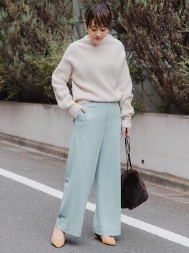 「アイテム（トップス、ベージュ系）」を使った、Yamaさん（レディース・160cm）の秋コーディネート