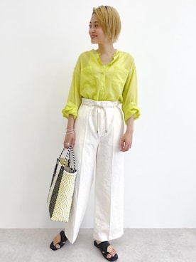 「green label relaxing（グリーンレーベルリラクシング）のアイテム（トートバッグ）」を使った、Yamaさん（レディース・160cm）の春コーディネート