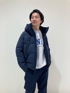 「Tシャツ/カットソー」｜「アイテム（ダウンジャケット/コート）」を使った、ishii yutaさん（メンズ・170cm）の冬コーディネート
