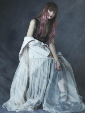 「GIVENCHY（ジバンシイ）のアイテム（ジャケット/アウター）」を使った、April Leeさん（レディース・170cm）の冬コーディネート