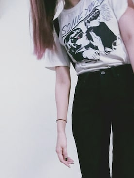 April Leeさんのコーディネート