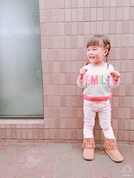 「babygap」｜「アイテム（ブーツ）」を使った、min-minさん（キッズ・90cm）の秋コーディネート