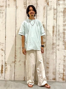 「ISLAND SLIPPER（アイランドスリッパ）のアイテム」を使った、ARAさん（メンズ・175cm）の夏コーディネート