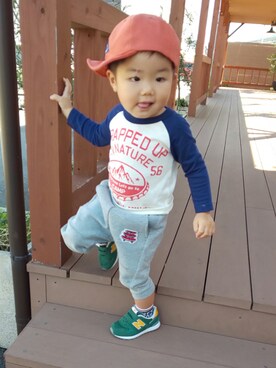 「RUGGEDWORKS（ラゲッドワークス）のアイテム（キャップ）」を使った、ranrenさん（キッズ・90cm）の秋コーディネート