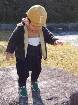 「RUGGEDWORKS（ラゲッドワークス）のアイテム（キャップ）」を使った、ranrenさん（キッズ・90cm）の冬コーディネート