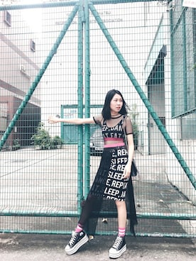 「H&M（エイチ・アンド・エム）のアイテム（スカート）」を使った、加利さん（レディース・165cm）の秋コーディネート