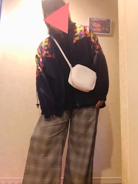 「だぼっとゆるっと。」｜「アイテム（ナイロンジャケット）」を使った、なつきさん（レディース・164cm）の冬コーディネート