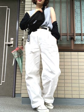スニーカーを使った 白ワイドパンツ の人気ファッションコーディネート ユーザー ショップスタッフ Wear