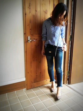 「Ungrid（アングリッド）のインディゴフレイドヘムストスリ（デニムパンツ）」を使った、mmmm ☆さん（レディース・157cm）の春コーディネート