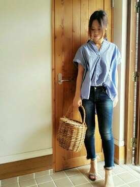 「Ungrid（アングリッド）のインディゴフレイドヘムストスリ（デニムパンツ）」を使った、mmmm ☆さん（レディース・157cm）の春コーディネート