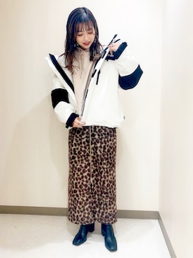 「JEANASIS（ジーナシス）のアイテム（ダウンジャケット/コート）」を使った、MIKUさん（レディース・158cm）の秋コーディネート