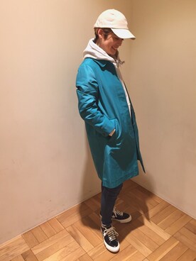 「ボーイッシュ」｜「アイテム（ステンカラーコート）」を使った、Miho Iijimaさん（レディース・166cm）の冬コーディネート