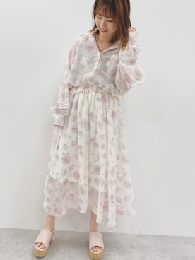 「花柄プリント」｜Rino / 骨格ストレートさん（レディース・155cm）の春コーディネート