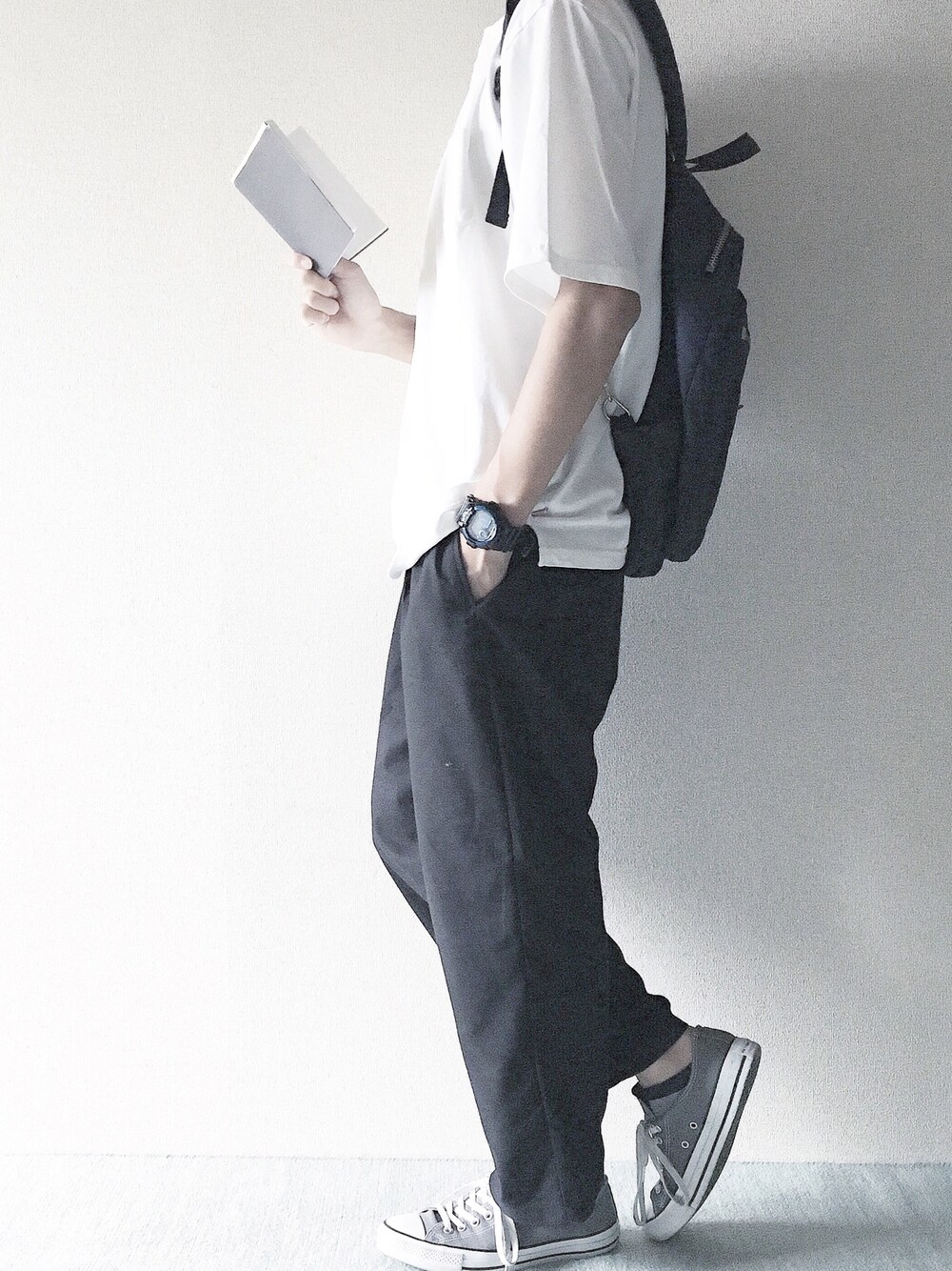 「シンプル、シンプルコーデ、coen、プチプラ、白Tシャツ、スラックス、WEGO、お洒落さんとつながりたい、おしゃれさんと繋がりたい」｜「coenのUSAコットンビッグシルエットオーバーダイTシャツ（Tシャツ/カットソー、ホワイト系）」を使った、りゅさん（メンズ・174cm）の夏コーディネートの1枚目の写真