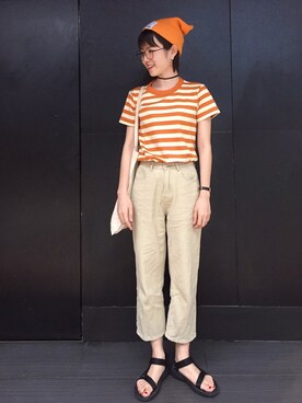 「アイテム（チノパンツ、オレンジ系）」を使った、carolzilinさん（レディース・163cm）の春コーディネート