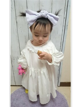 「オフホワイト」｜KOTTYさん（キッズ・80cm）の春コーディネート