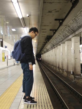 「NHIZのアイテム（ジャケット/アウター）」を使った、禹安さん（メンズ・177cm）の夏コーディネート