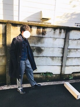 「オーバーコート」｜「アイテム（財布/小物）」を使った、上原 太@岳 人さん（メンズ・175cm）の秋コーディネート