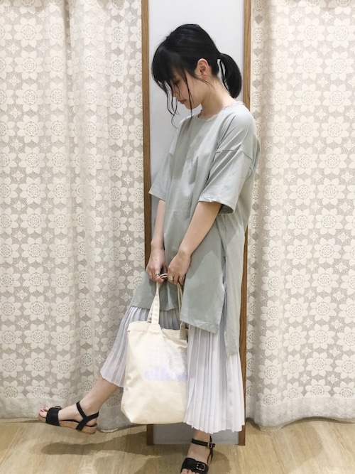 めー Earth Music Ecology Earth Music Ecologyのワンピースを使ったコーディネート Wear