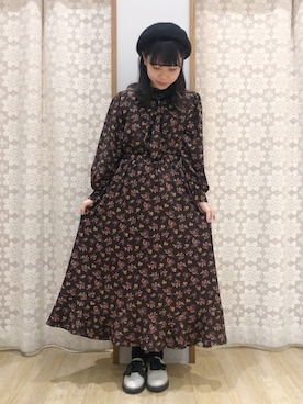 「earth music&ecology（アースミュージックアンドエコロジー）のアイテム（ハンチング/ベレー帽）」を使った、めーさん（レディース・158cm）の秋コーディネート
