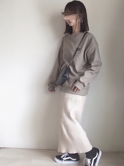 Kodommy Michyeoraのスウェットを使ったコーディネート Wear