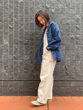 「アイテム（カバーオール）」を使った、motomiさん（レディース・164cm）の秋コーディネート