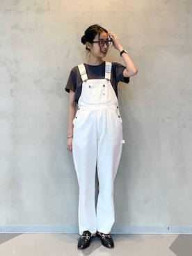 「アイテム（サロペット/オーバーオール、ホワイト系）」を使った、motomiさん（レディース・164cm）の春コーディネート