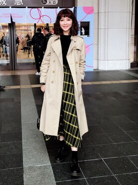 トレンチコートを使った ロングスカート の人気ファッションコーディネート 地域 台湾 Wear