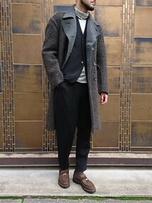 RAINMAKERのノーカラージャケットを使った人気ファッション