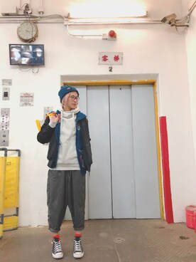 「PUMA（プーマ）のアイテム（ノーカラージャケット）」を使った、JWさん（レディース・170cm）の冬コーディネート