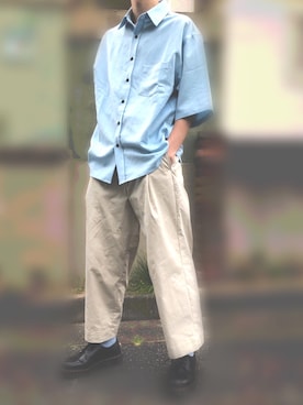 「MONO-MART（モノマート）のオーバーサイズTRストレッチレギュラーカラーシャツ 半袖 2020SUMMER（シャツ/ブラウス、ブルー系）」を使った、ユウさん（メンズ・168cm）の春コーディネート