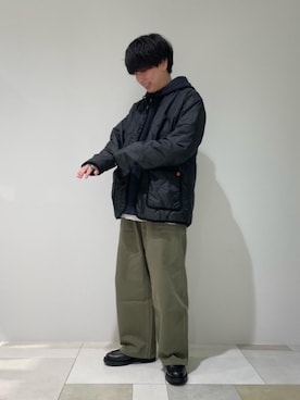 「UNIVERSAL OVERALL（ユニバーサルオーバーオール）のアイテム（その他アウター）」を使った、平本　湧大さん（メンズ・164cm）の秋コーディネート