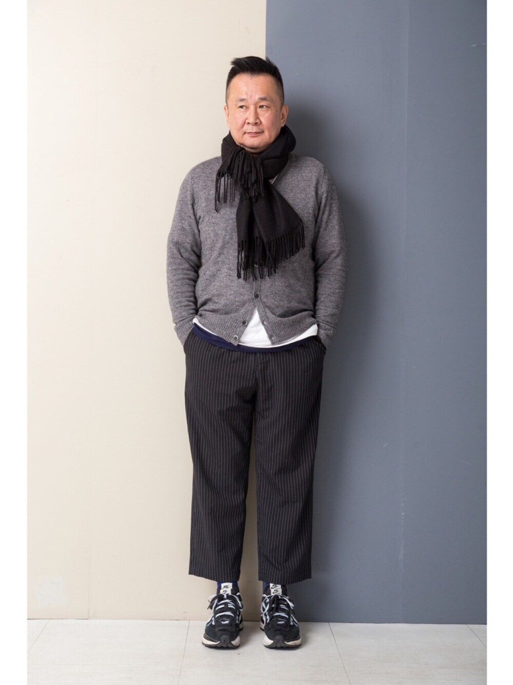 「ootd、grey、wool、球鞋、日系極簡、街頭穿搭、MUJI、cashmere、styleinside」｜「MUJI Laboのアイテム（アンサンブル、グレー系）」を使った、Daniel丹老爺さん（メンズ・176cm）の冬コーディネートの1枚目の写真