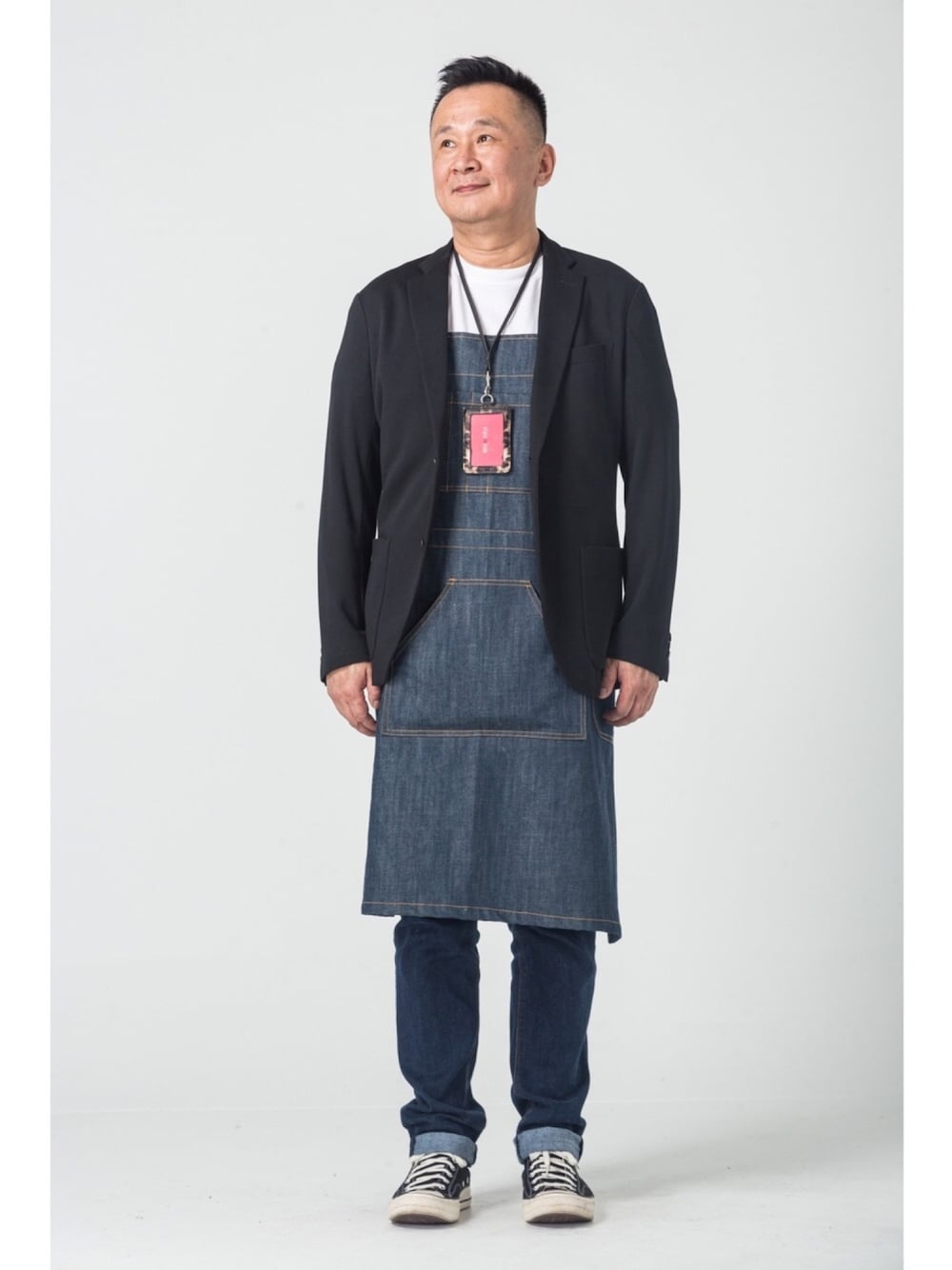 「工作日、denim、UNIQLO、單寧、blue、工裝穿搭、styleinside」｜「CONVERSE ALL STARのアイテム（スニーカー、ブラック系）」を使った、Daniel丹老爺さん（メンズ・176cm）の冬コーディネートの1枚目の写真