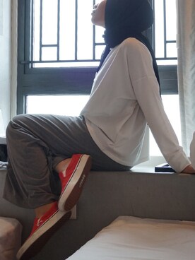 「アイテム（スリッポン）」を使った、チラ sheevann  さん（レディース・158cm・20代）の秋コーディネート