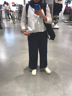 「アイテム（スリッポン）」を使った、チラ sheevann  さん（レディース・158cm・20代）の秋コーディネート