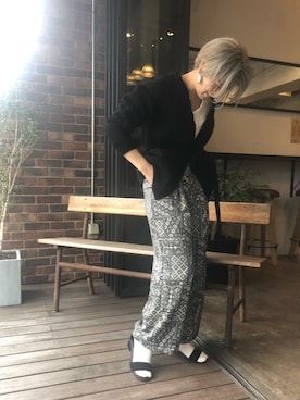 「rapiecage（ラピエサージュ）のストーンライク イヤリング（イヤリング、グリーン系）」を使った、kamata.さん（レディース・158cm）の秋コーディネート