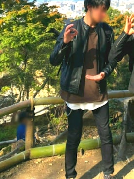 「ブラウン×ブラック」｜「アイテム（ライダースジャケット）」を使った、代々木さん（メンズ・172cm）の秋コーディネート