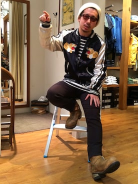「丸サングラス」｜「アイテム（ブルゾン）」を使った、Kouki Niimiさん（メンズ・161cm）の冬コーディネート