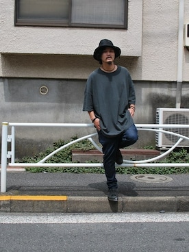「OURET（オーレット）のアイテム（デニムパンツ）」を使った、OURETさん（メンズ・175cm）の夏コーディネート