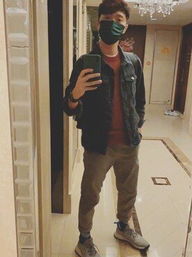 「initial（イニシャル）のアイテム」を使った、VLさん（メンズ・173cm）の秋コーディネート