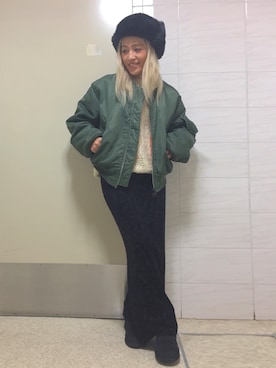「バラ柄」｜「アイテム（MA-1）」を使った、machiさん（レディース・156cm）の冬コーディネート
