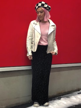 「アイテム（ライダースジャケット、ホワイト系）」を使った、machiさん（レディース・156cm）の冬コーディネート