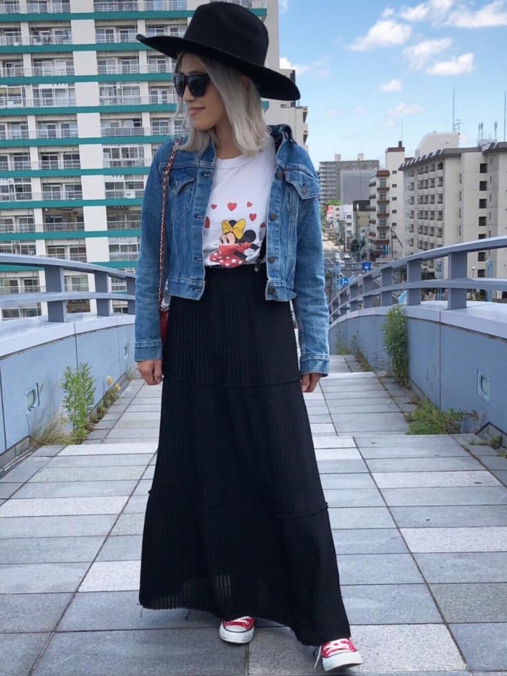 「VINTAGE、used、古着、ヴィンテージ、シャネル、Gジャン、ミニーちゃん、コンバース、ステットソン」｜「STETSONのアイテム（ハット、ブラック系）」を使った、machiさん（レディース・156cm）の秋コーディネートの1枚目の写真