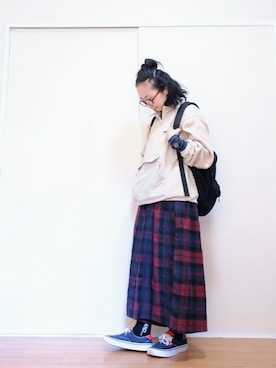 「チープカシオ」｜「アイテム（スウェット）」を使った、はらさん（レディース・151cm）の秋コーディネート