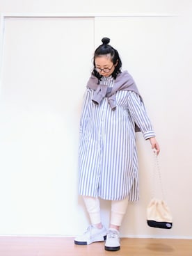 「肩掛け」｜「アイテム（シャツワンピース）」を使った、はらさん（レディース・151cm）の冬コーディネート