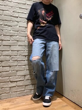「リメイクデニム」｜「アイテム（スニーカー）」を使った、mariko.tさん（レディース・161cm）の秋コーディネート