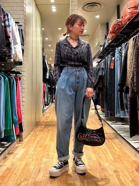 「オープンカラー」｜「アイテム（アクセサリー）」を使った、mariko.tさん（レディース・161cm）の冬コーディネート