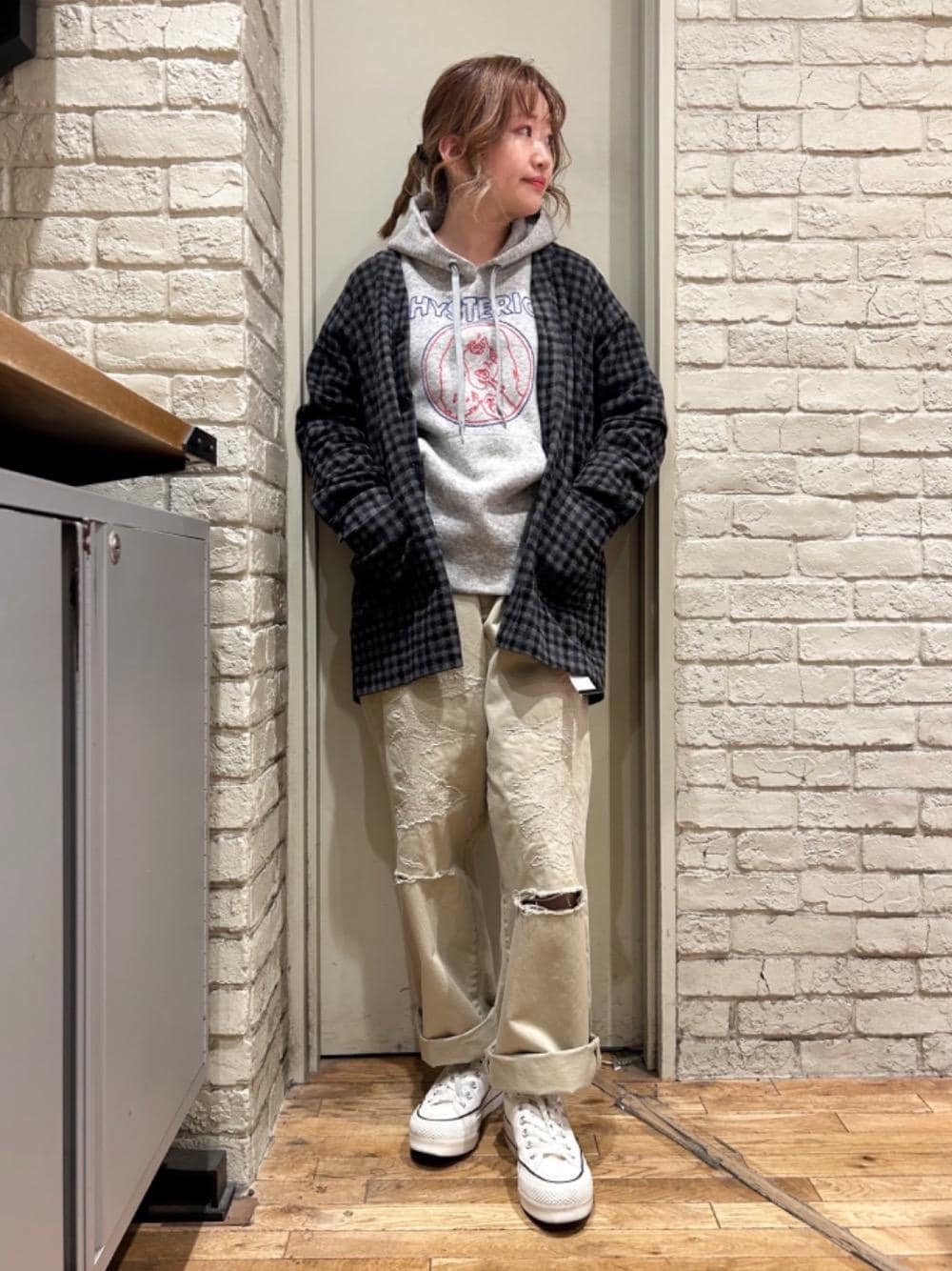 ヒステリックグラマー　 ブラックパーカー HYSTERIC GLAMOUR（ヒステリックグラマー）の「APPLE PANDA刺繍