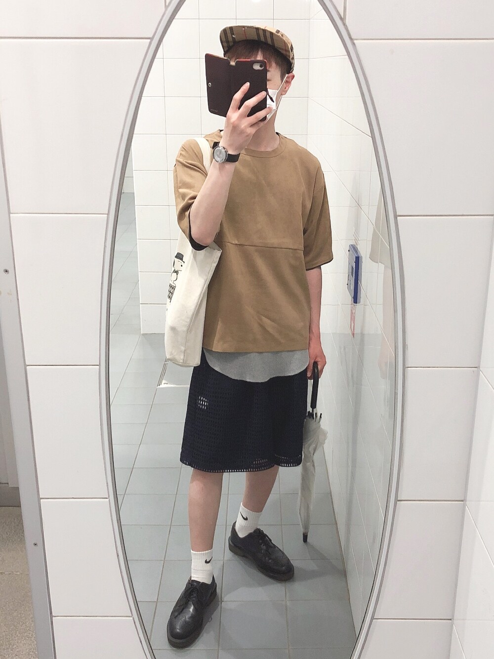 「休日スタイル、夏、おしゃれさんと繋がりたい、ビッグT、今日のコーデ、きれいめカジュアル、ゆるコーデ、スポーツミックス、レイヤードスタイル、いいね、save、フォローお願いします🤑」｜「BURBERRYのアイテム（キャップ、ベージュ系）」を使った、Shingo.さん（メンズ・165cm）の夏コーディネートの1枚目の写真